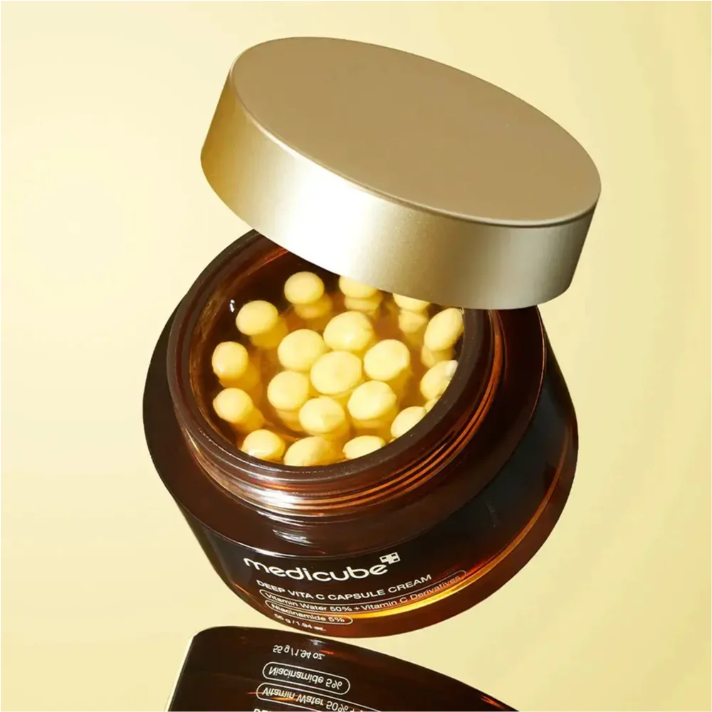 Crème en capsules Medicube Deep Vita C pour l'éclat du teint.